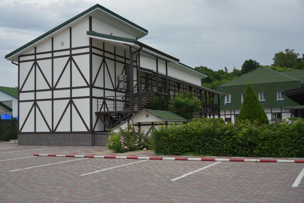 Hotel Lubenska Sloboda Olshanka ภายนอก รูปภาพ