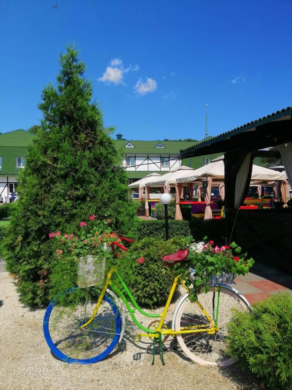 Hotel Lubenska Sloboda Olshanka ภายนอก รูปภาพ