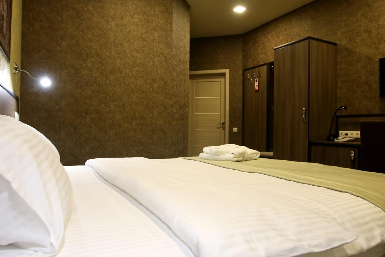 Hotel Lubenska Sloboda Olshanka ภายนอก รูปภาพ