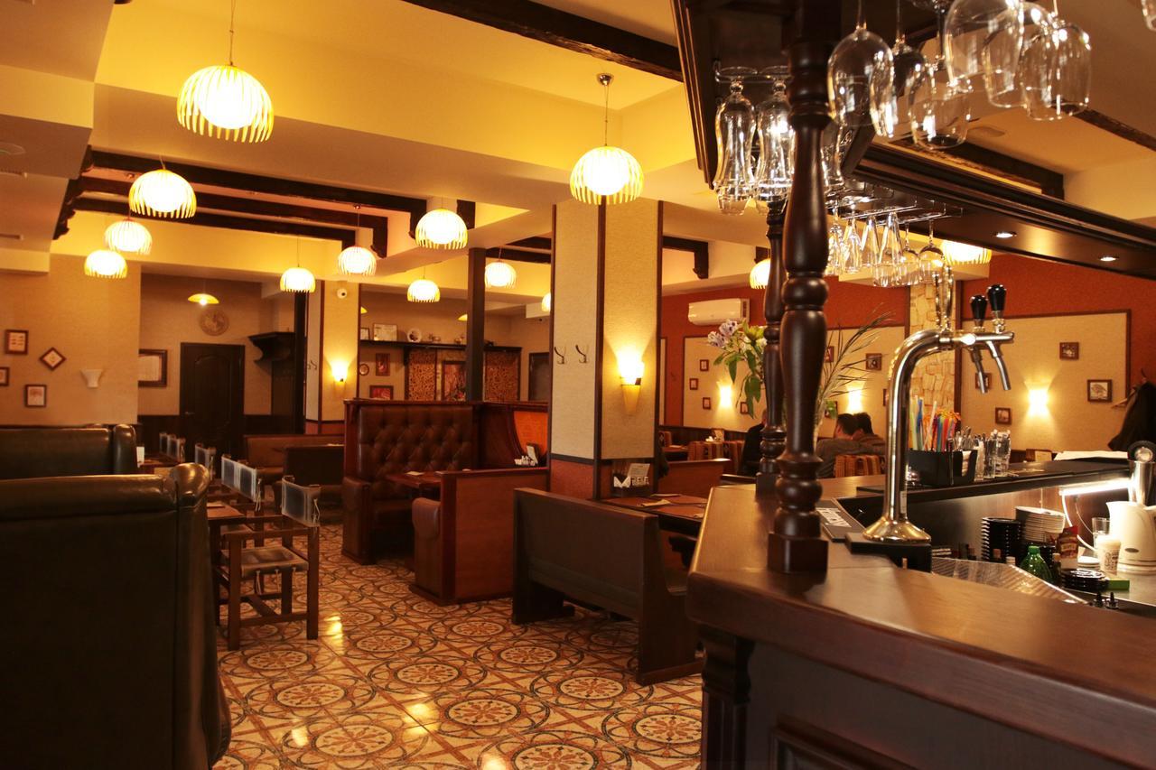 Hotel Lubenska Sloboda Olshanka ภายนอก รูปภาพ